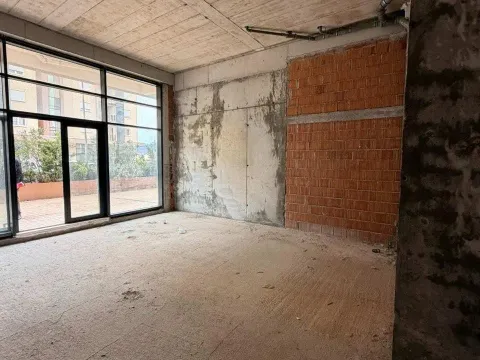 Sale, office space, 42m², New City, Podgorica - image 8