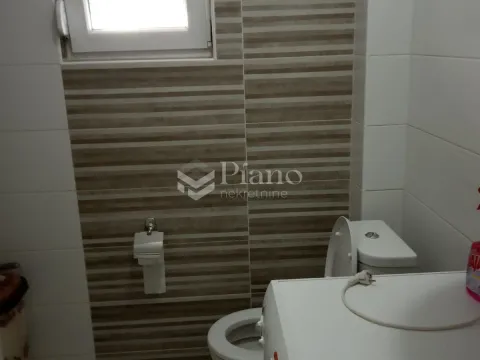 Izdavanje, jednosoban stan, 38m², Stari Aerodrom, Podgorica - image 5