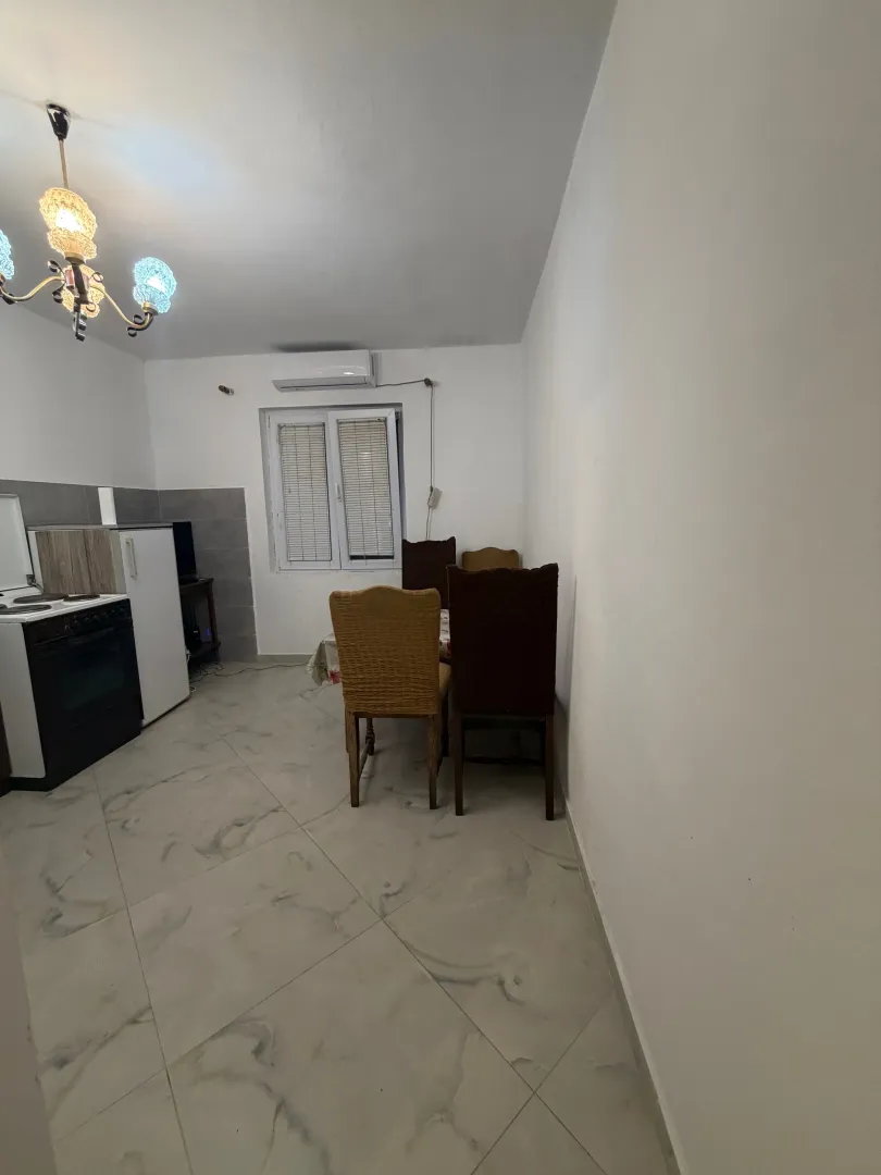 Rent, studio apartment, 30m², Gradiošnica, Tivat