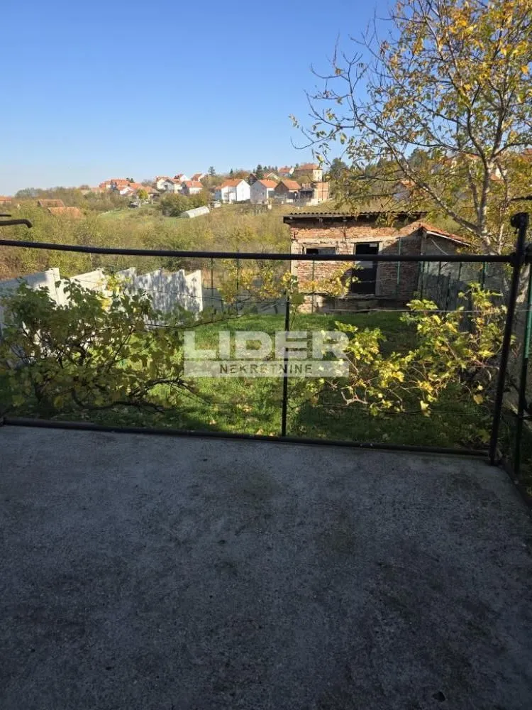 Sale, house, 247m², Voždovac Sve Podlokacije, Beograd