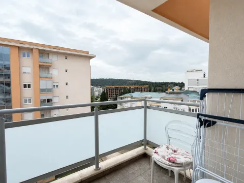 Sale, two bedroom apartment, 63m², City Kej, Podgorica - image 7