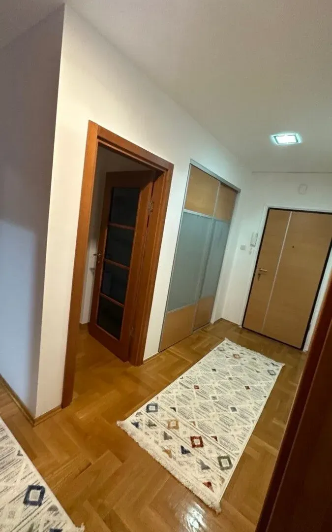 Rent, two bedroom apartment, 66m², Centar, Podgorica