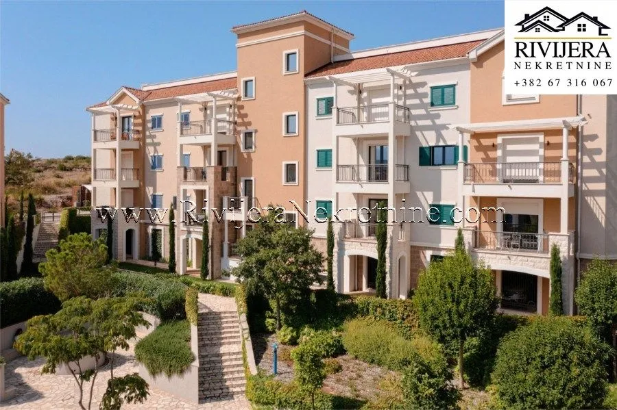 Sale, two bedroom apartment, 77m², Luštica Bay, Tivat