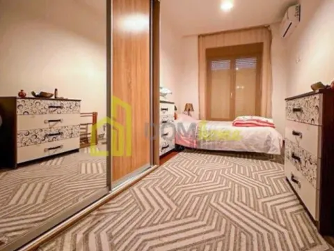 Izdavanje, dvosoban stan, 72m², Master Kvart, Podgorica - image 9