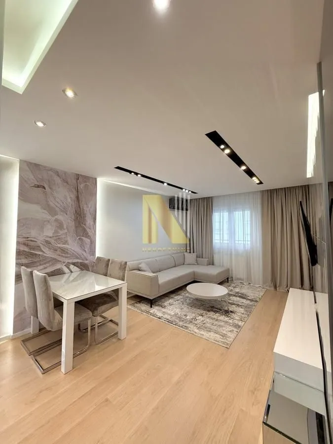 Izdavanje, trosoban stan, 69m², Bulevar Evrope, Novi Sad Sve Podlokacije