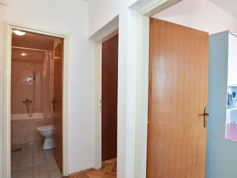 Prodaja, trosoban stan, 130m², Budva, Crna Gora - image 8