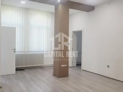 Izdavanje, poslovni prostor, 36m², Savski Venac, Beograd - image 5