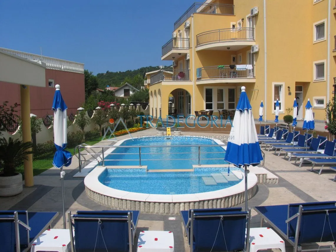 Prodaja, ugostiteljski objekat, 1069m², Sutomore, Bar