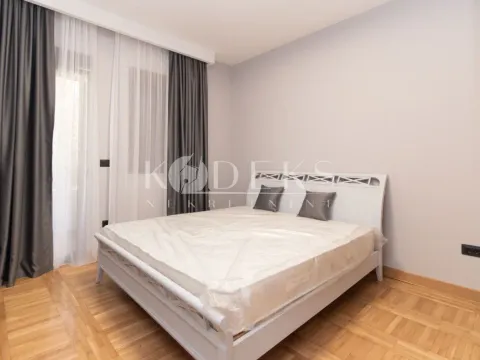 Rent, one bedroom apartment, 80m², Tološi, Podgorica - image 6