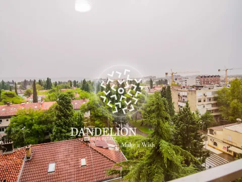 Izdavanje, četvorosoban stan, 130m², Centar, Podgorica - image 6