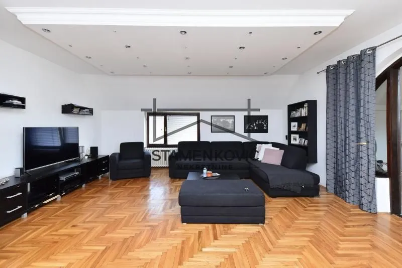 Prodaja, kuća, 495m², Begeč, Novi Sad Sve Podlokacije