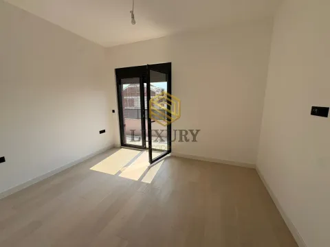 Prodaja, dvosoban stan, 97m², Preko Morače, Podgorica - image 14