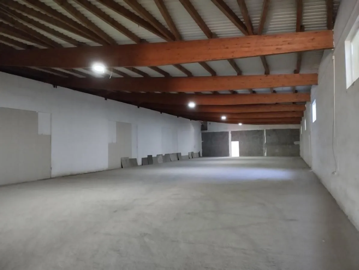 Rent, office space, 780m², Altina, Beograd