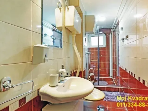 Sale, two bedroom apartment, 50m², Vračar Sve Podlokacije, Beograd - image 11