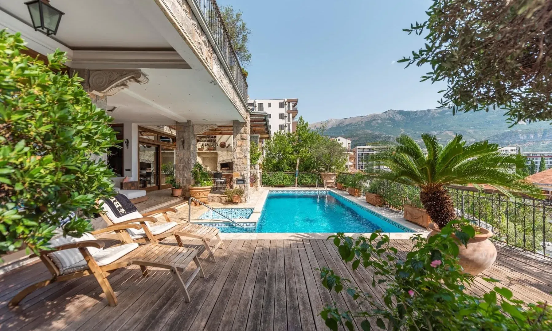 Sale, house, 1264m², Gospoština, Budva