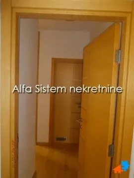 Izdavanje, trosoban stan, 85m², Stari Grad, Beograd - image 20