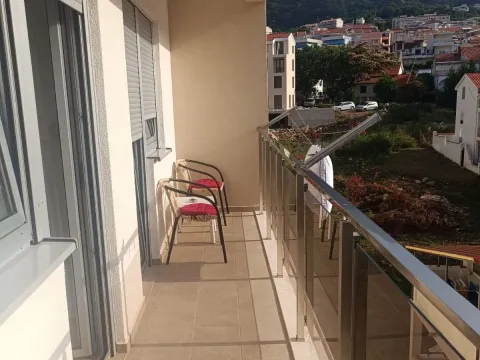 Izdavanje, jednosoban stan, 36m², Lazi, Budva - image 5