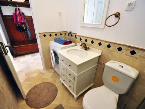 Prodaja, dvosoban stan, 200m², Risan, Kotor - image 20