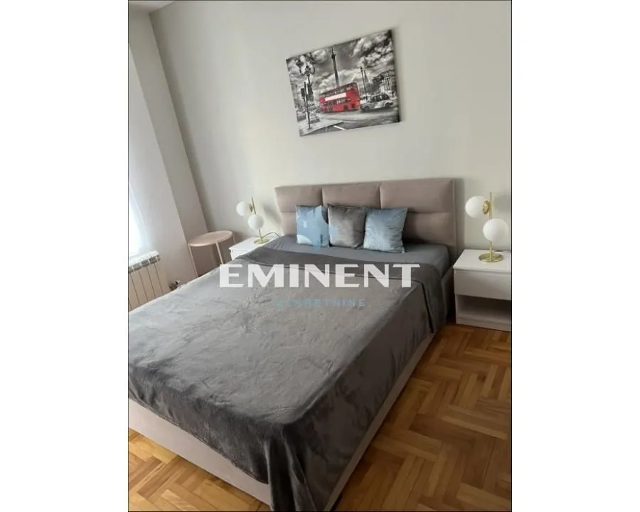 Rent, two bedroom apartment, 52m², Vračar Hram, Vračar Sve Podlokacije