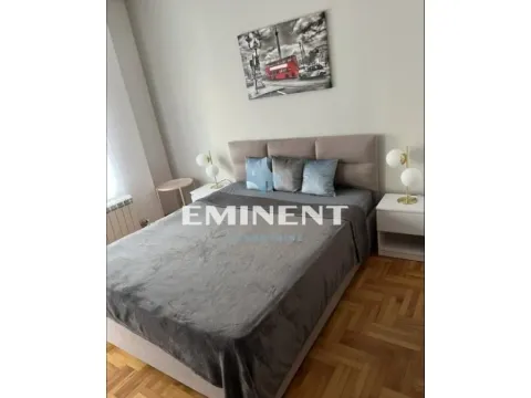 Rent, two bedroom apartment, 52m², Vračar Hram, Vračar Sve Podlokacije - image 7