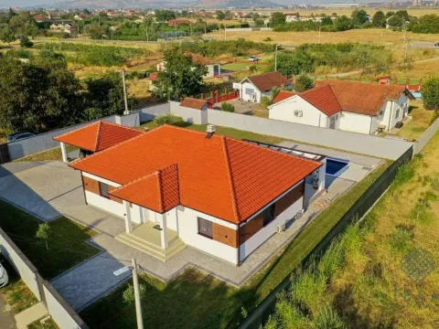 Prodaja, kuća, 200m², Donji Kokoti, Podgorica - image 6