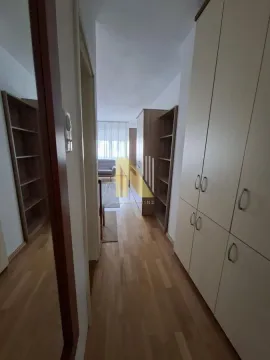 Izdavanje, garsonjera, 35m², Bulevar Oslobodjenja, Novi Sad Sve Podlokacije - image 11