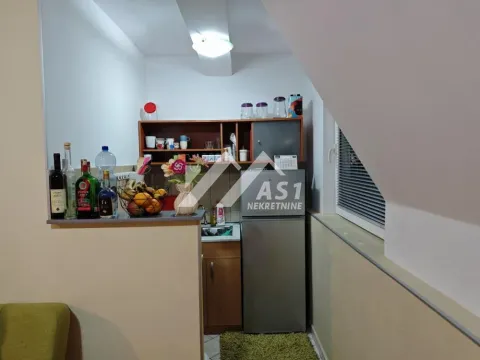 Izdavanje, stan, 27m², Sajam, Novi Sad Sve Podlokacije - image 9