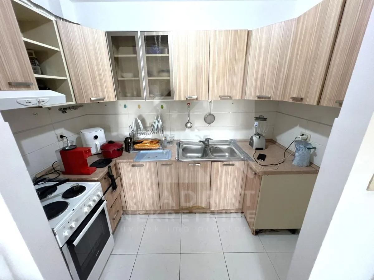 Rent, three bedroom apartment, 80m², Stari Aerodrom, Podgorica
