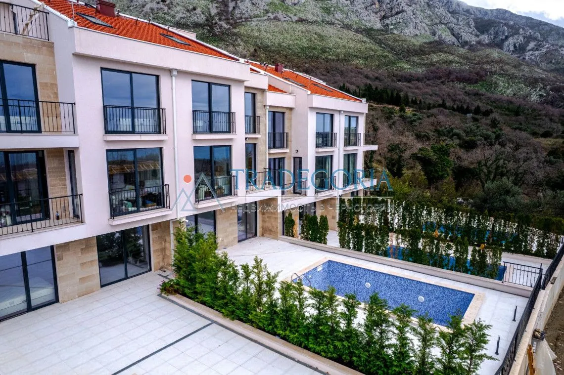 Prodaja, kuća, 220m², Reževići, Budva