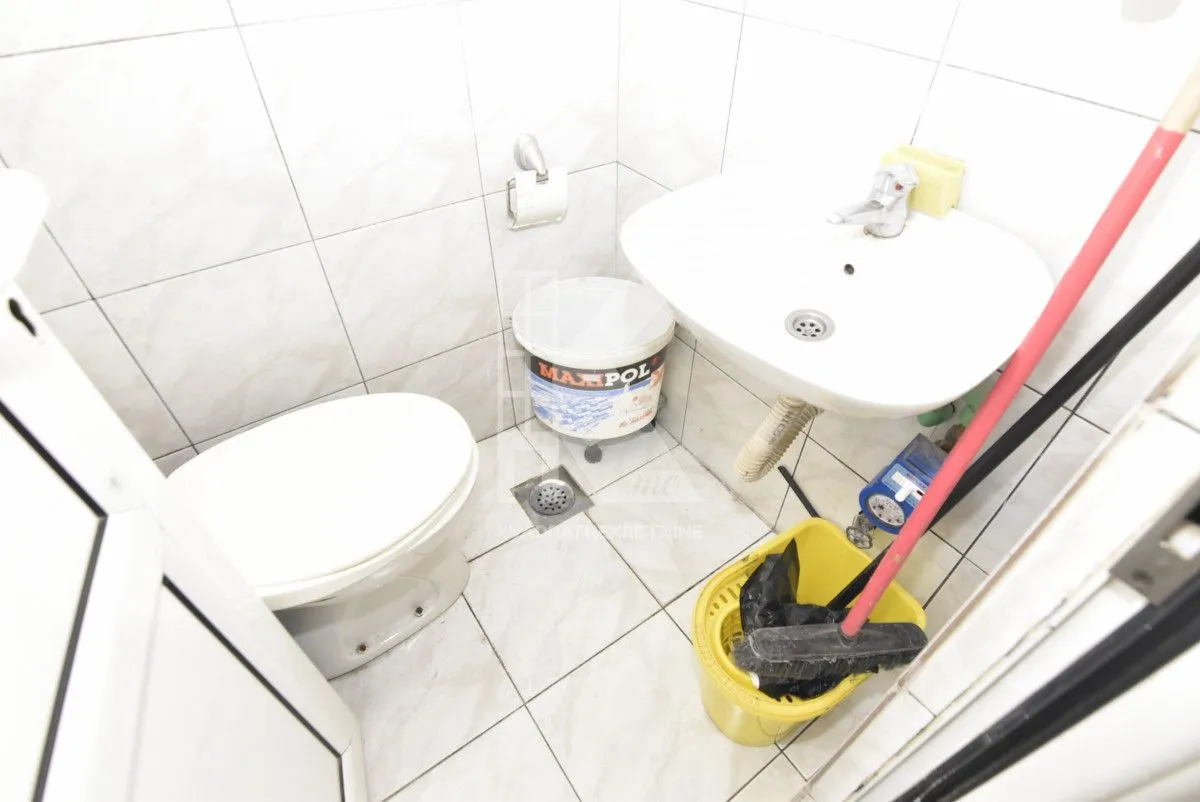 Rent, office space, 42m², Centar, Podgorica
