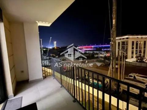 Rent, two bedroom apartment, 60m², Savski Venac, Beograd - image 16