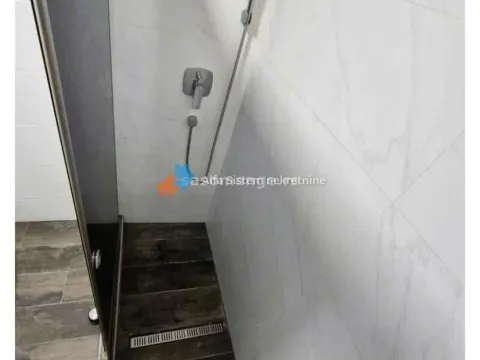 Izdavanje, četvorosoban stan, 100m², Voždovac Sve Podlokacije, Beograd - image 22