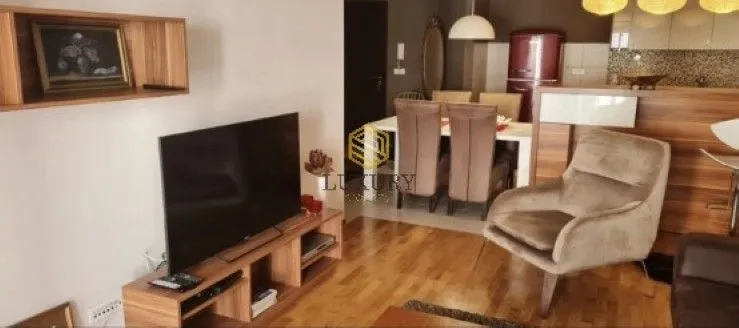 Rent, two bedroom apartment, 80m², City Kvart, Podgorica