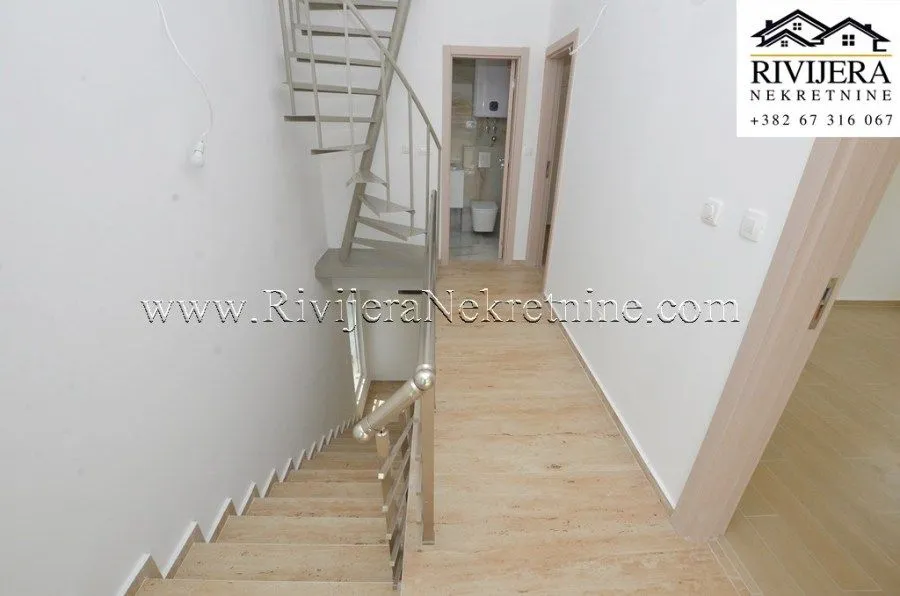 Prodaja, trosoban stan, 95m², Đenovići, Herceg Novi
