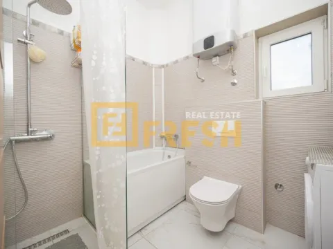 Prodaja, kuća, 180m², Dalmatinska ulica, Podgorica - image 26