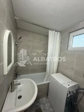 Rent, one bedroom apartment, 50m², Sutomore, Bar - image 9