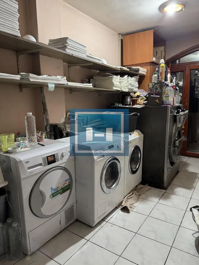 Prodaja, ugostiteljski objekat, 1560m², Despotovac, Srbija