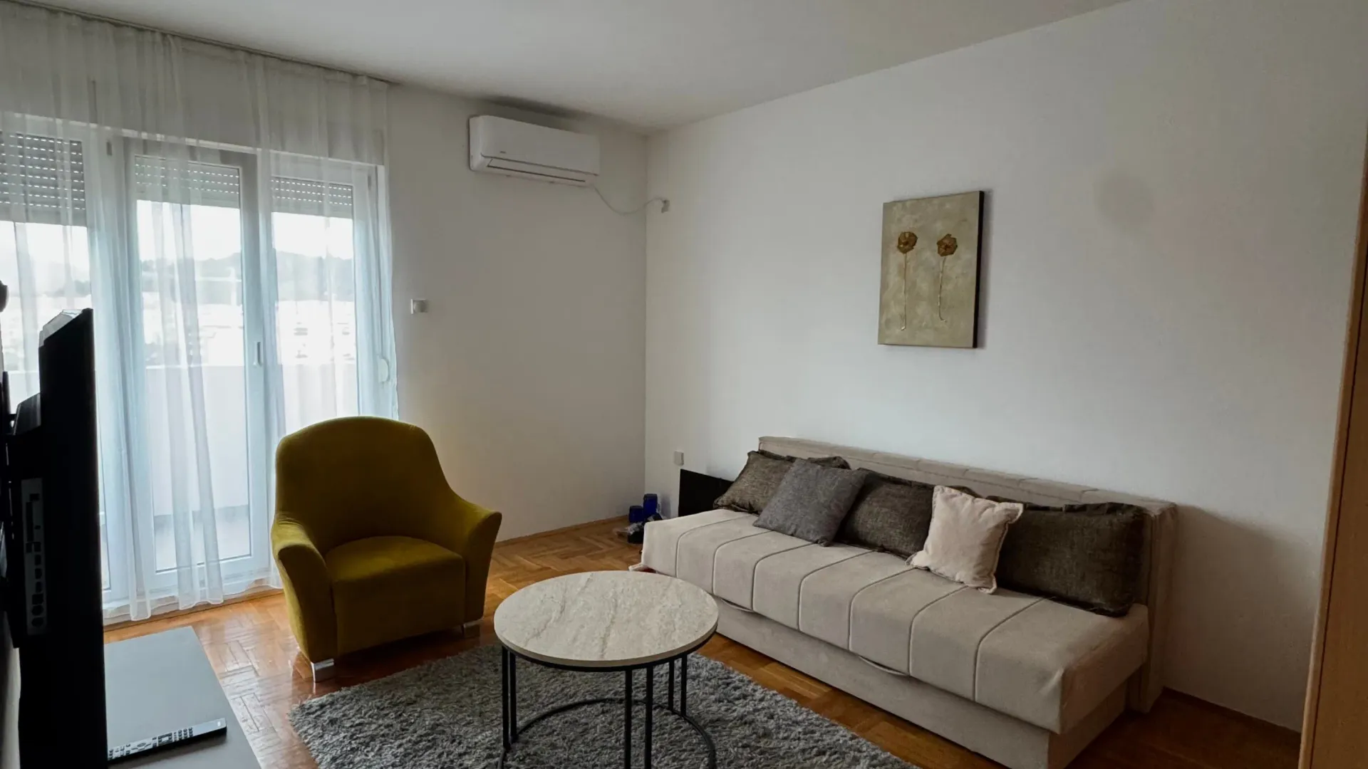 Rent, studio apartment, 27m², Zabjelo, Podgorica