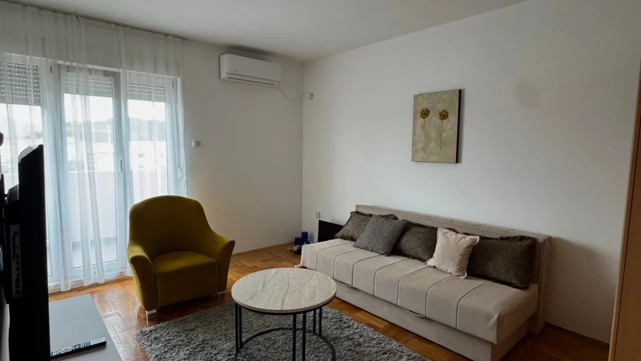Rent, studio apartment, 27m², Zabjelo, Podgorica