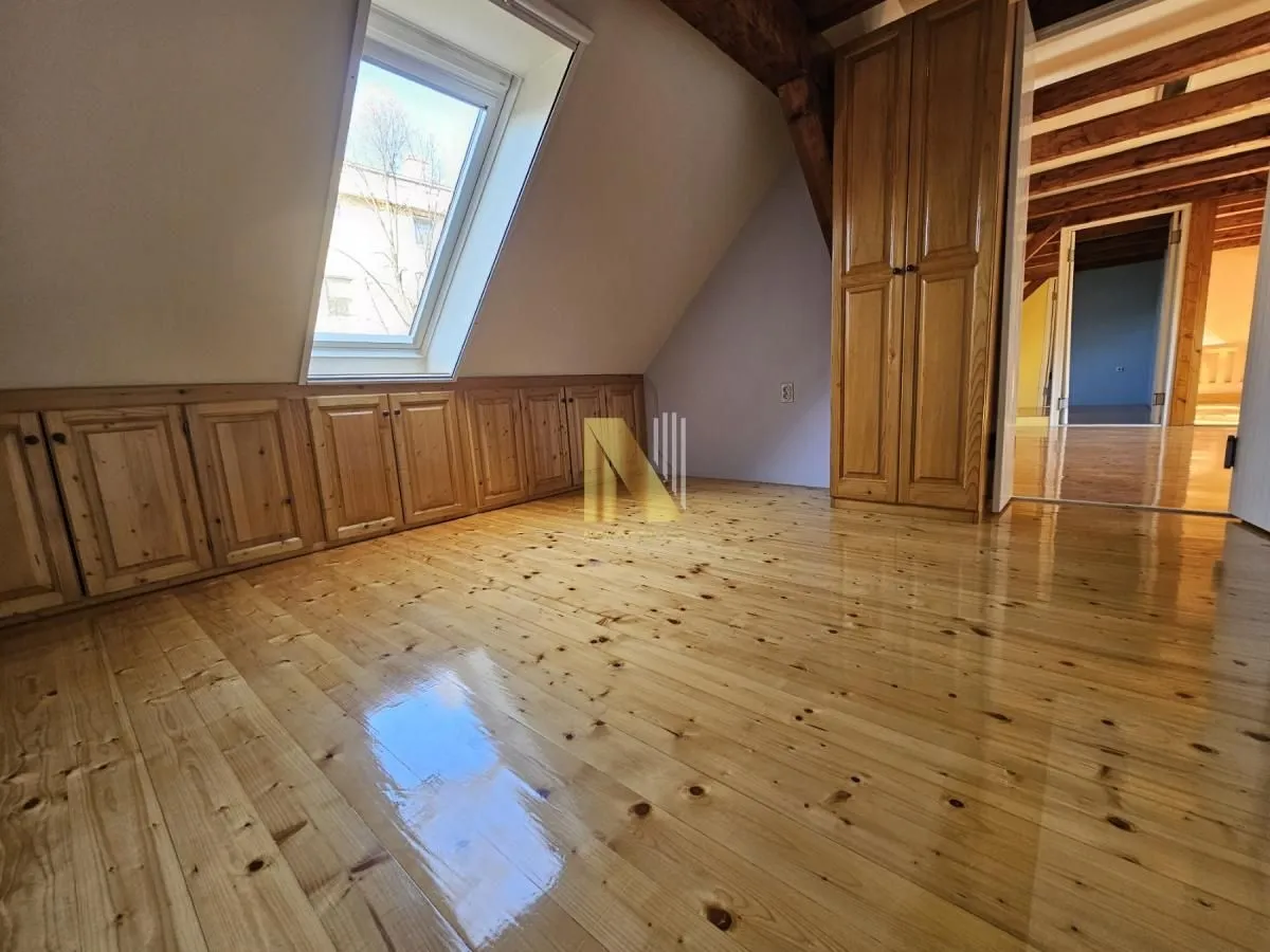 Prodaja, stan, 252m², Centar, Subotica