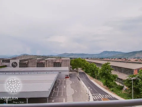 Izdavanje, jednosoban stan, 42m², City Kvart, Podgorica - image 11