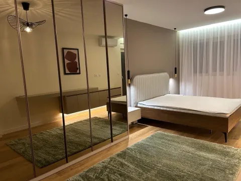 Izdavanje, trosoban stan, 108m², Central Point, Podgorica - image 7