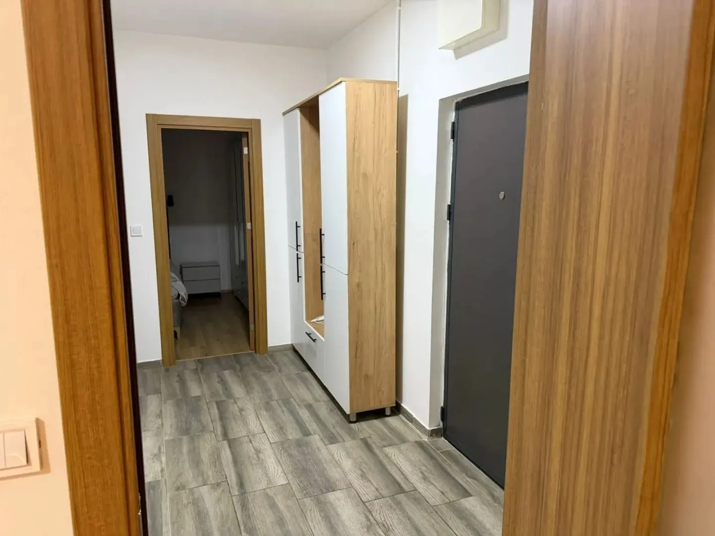 Rent, one bedroom apartment, 52m², Stari Aerodrom, Podgorica