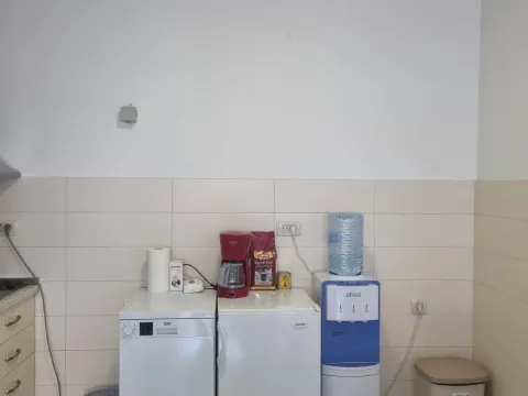 Izdavanje, stan, 75m², City Kvart, Podgorica - image 11