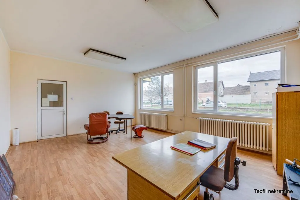 Sale, office space, 1200m², Bečej, Novi Sad