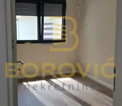 Prodaja, trosoban stan, 68m², Olimp, Zvezdara Sve Podlokacije - image 12