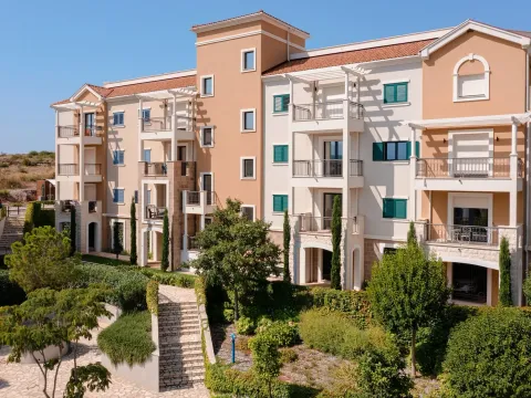 Sale, three bedroom apartment, 107m², Luštica Bay, Tivat - image 10