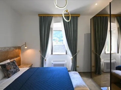 Prodaja, trosoban stan, 90m², Grad, Kotor - image 33