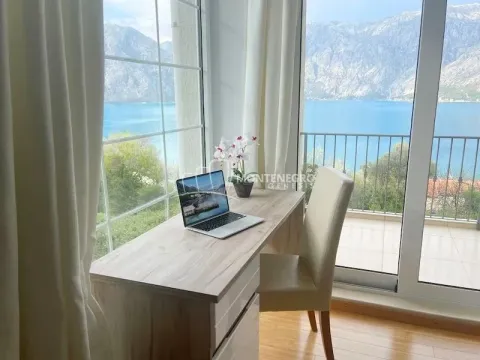 Sale, two bedroom apartment, 99m², Prčanj, Kotor - image 2
