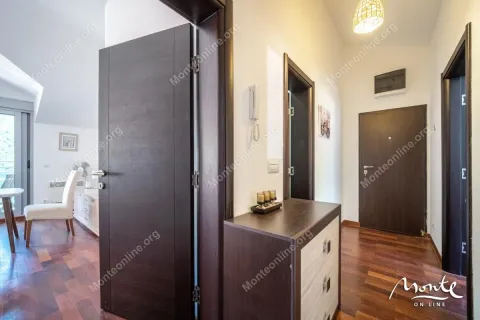 Prodaja, dvosoban stan, 61m², Dobrota, Kotor - image 18